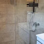 Grosses Haus Bei Apartament Tuettendorf