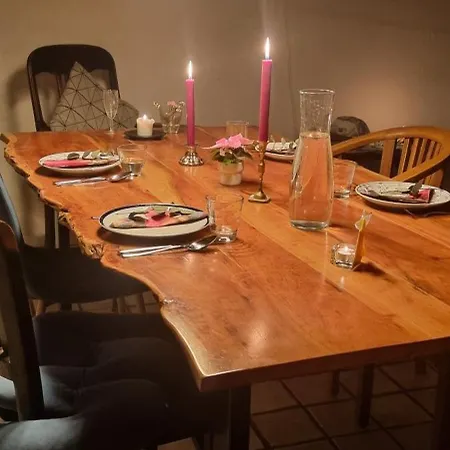 Grosses Haus Bei Lägenhet *